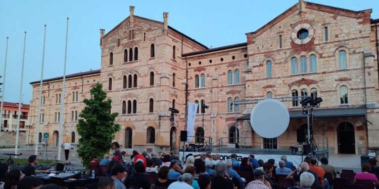 Anima Mundi, Lucilla Giagnoni