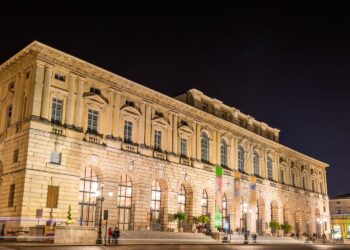 Credits: @LeonidAndronov - ADOBE