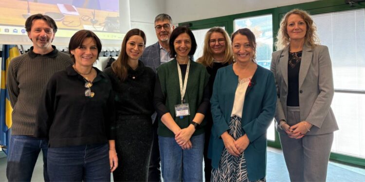 Da sx: Alessandro Farinelli, Francesca Mantese, Francesca del Maso, David Bolzonella, Anna Paola Montagnoli, Francesca Torelli, Michela Rimondini, Elisa Lorenzetto